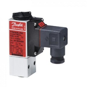 Danfoss Compact Pressure Switch Mbc5100 5-40 Bar, G1/4