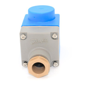 Danfoss 018F6710 Bobina para Solenoide 100-115 V,60 Hz, 13 W, 50 Hz, 11 W, IP20, BE115CS, Caja de Terminales
