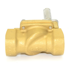 Danfoss 032U6551 Valvula Solenoide 3/4 pulg, NPT, EV220B