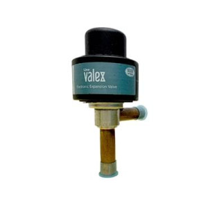 Full Gauge SB118 Electronic Expansion Valve 1.8 mm 2.25TR R404A , 4.24TR R410A 3/8inlet 1/2outlet