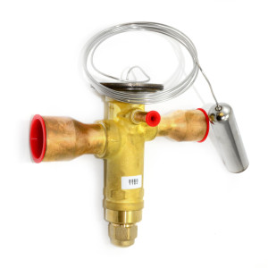 Danfoss 067N2165 26TR Thermostatic expansion valve, TGE, R22,R407C, 7/8x1-3/8 in Solder, ODF, 1/4 in Externally equalized, Bi-flow, -40 to 50 F, replaces 067N2185